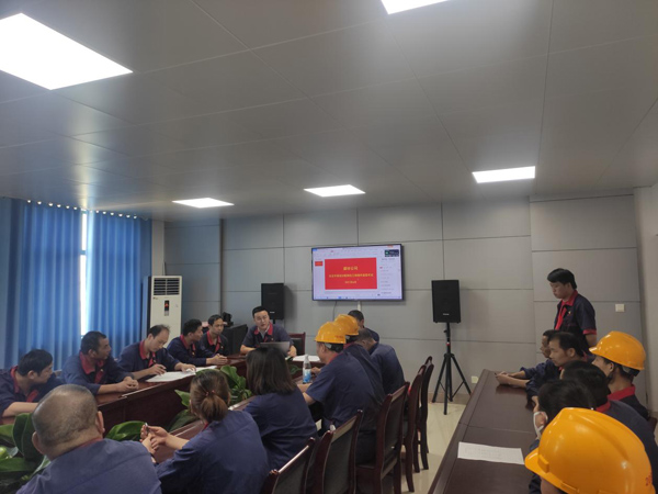 建材公司開(kāi)展安全生產(chǎn)月系列活動(dòng) 建材公司開(kāi)展安全生產(chǎn)月系列活動(dòng)